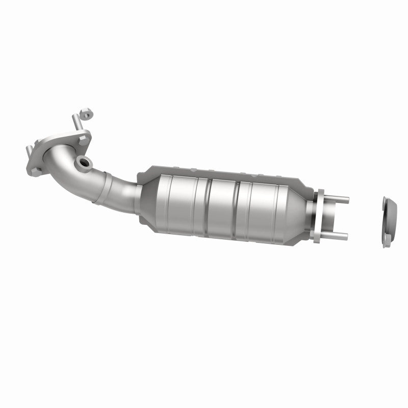 MagnaFlow 24403 hm grade direct-fit catalytic converter, side view of the turntable spin