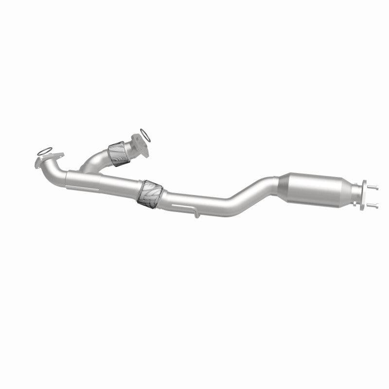MagnaFlow 51852 oem grade direct-fit catalytic converter, side view of the turntable spin