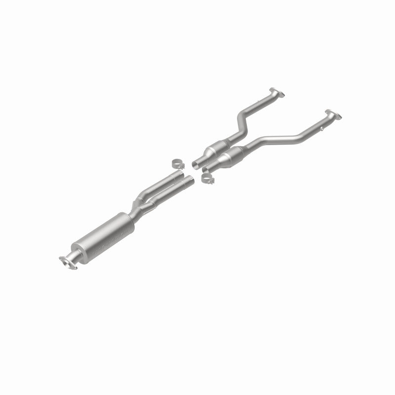 MagnaFlow 5571168 carb direct-fit catalytic converter, rear view of the turntable spin