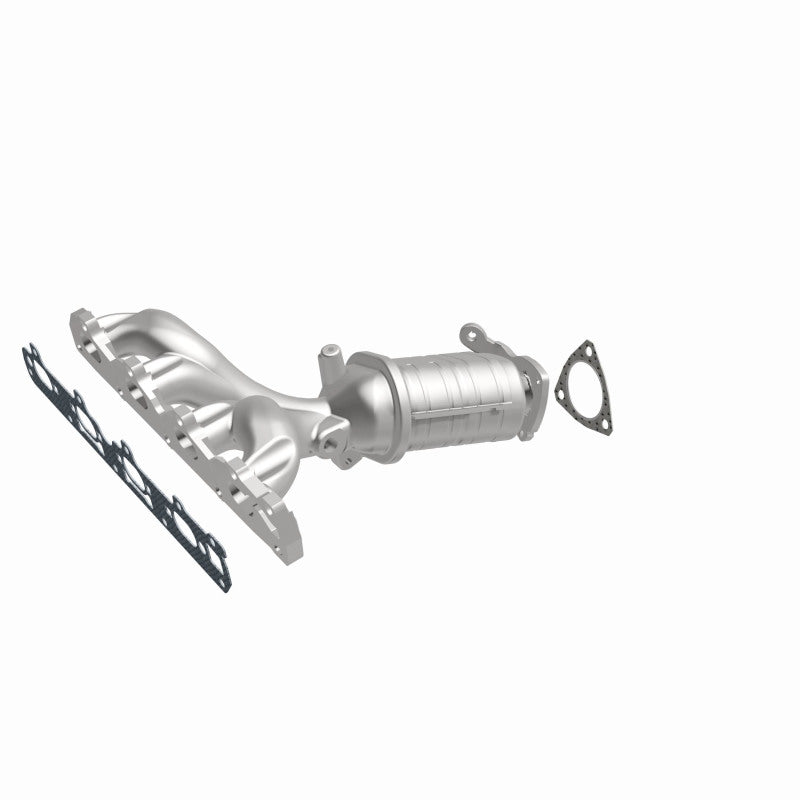 MagnaFlow 5531060 carb manifold converter, front three-quarter view of the turntable spin