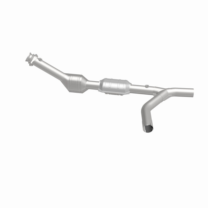 MagnaFlow 458002 carb direct-fit catalytic converter, side view of the turntable spin