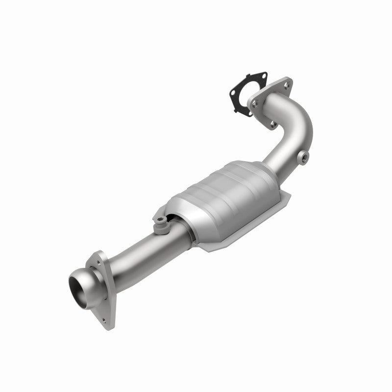 MagnaFlow 23471 hm grade direct-fit catalytic converter, rear view of the turntable spin