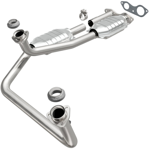 Blrack Catalytic Converter Compatible with 1996-1999 Chevrolet Tahoe/C1500/ C2500/K1500/K2500 Suburban/Pickup, Gmc Yukon 1996-2000, Cadillac Escalade 1999-2000-5.7L 645328 50410 (EPA Compliant Blrack Catalytic Converter Compatible with 1996-1999 Chevrolet Tahoe/C1500/ C2500/K1500/K2500 Suburban/Pickup, Gmc Yukon 1996-2000, Cadillac Escalade 1999-2000-5.7L 645328 50410 (EPA Compliant