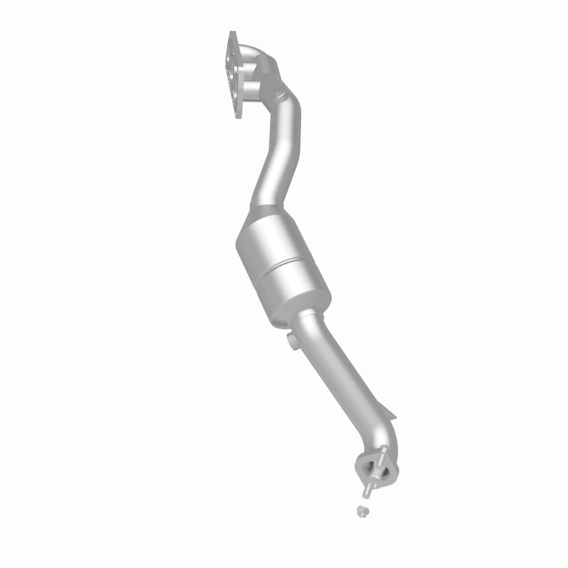 MagnaFlow 50797 hm grade manifold converter, rear three-quarter view of the turntable spin