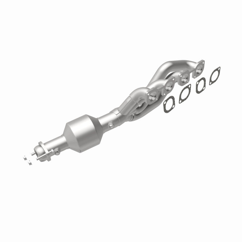 MagnaFlow 50400 hm grade manifold converter, rear view of the turntable spin
