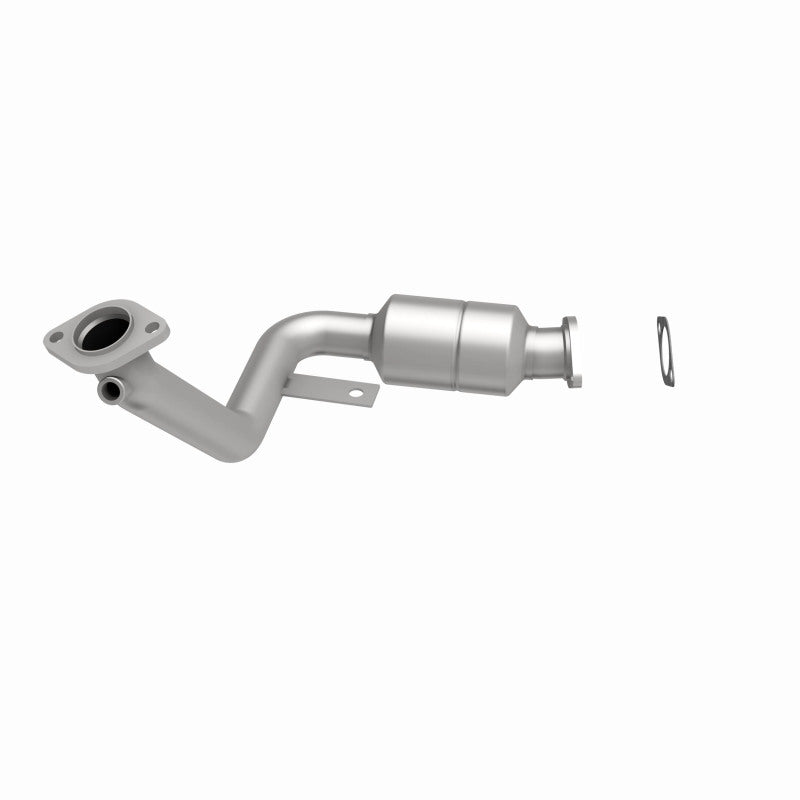 MagnaFlow 49511 oem grade direct-fit catalytic converter, side view of the turntable spin