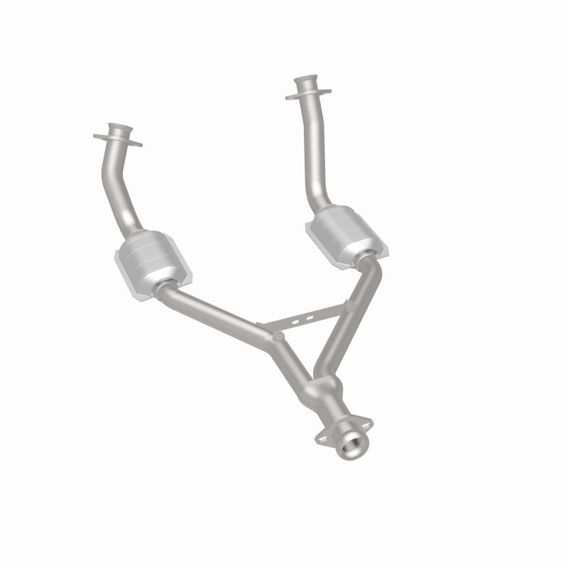 MagnaFlow 23340 epa direct-fit catalytic converter, rear three-quarter view of the turntable spin