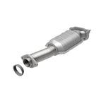 MagnaFlow 93641 hm grade direct-fit catalytic converter, rear view of the turntable spin