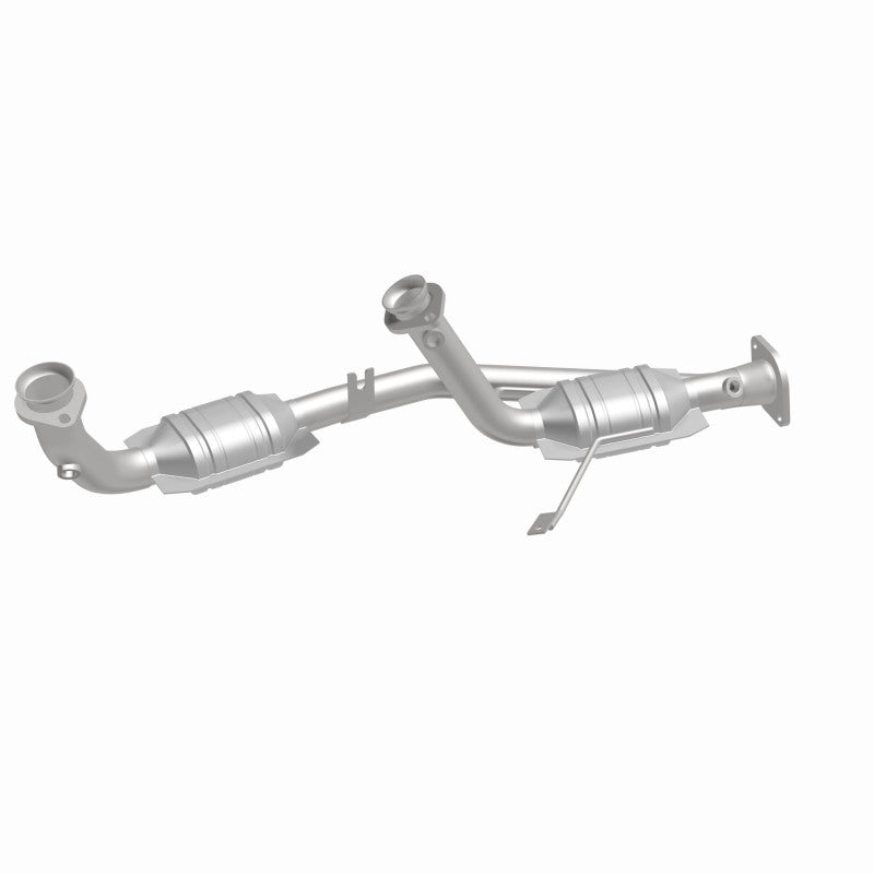 MagnaFlow 93436 hm grade direct-fit catalytic converter, front three-quarter view of the turntable spin