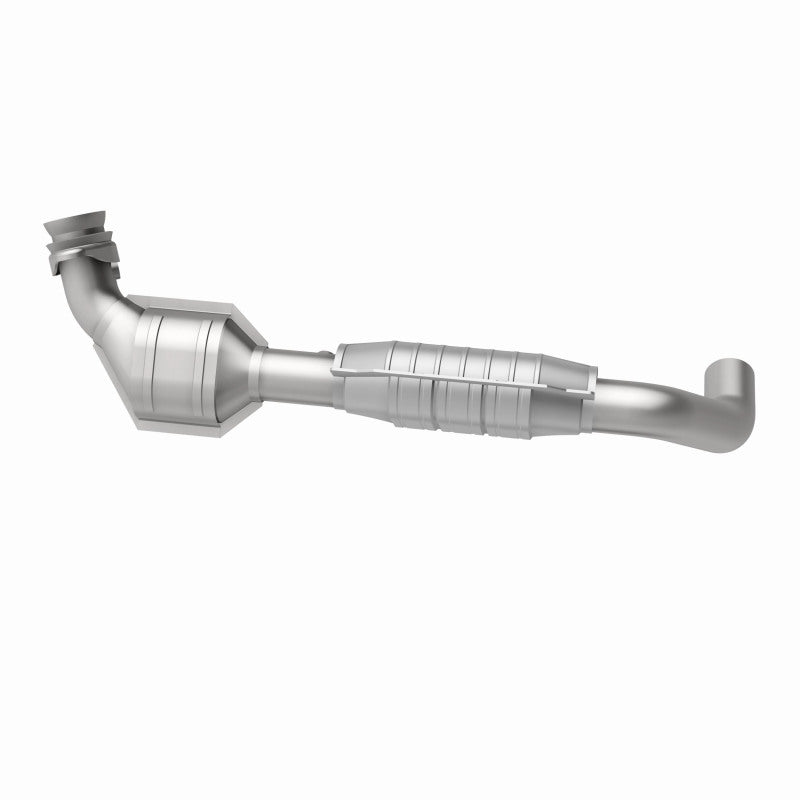 MagnaFlow 93664 hm grade direct-fit catalytic converter, side view of the turntable spin
