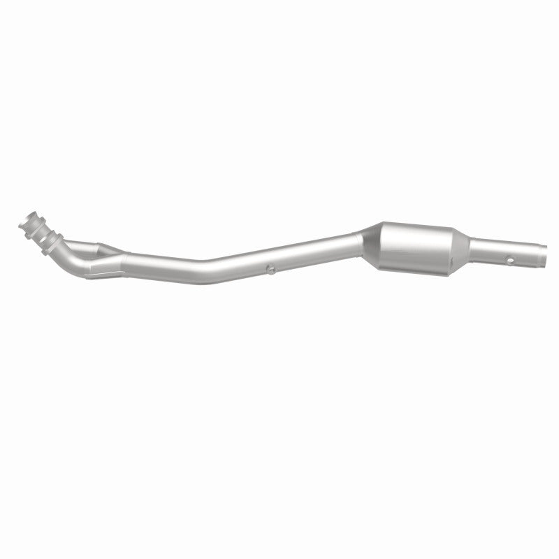 MagnaFlow 51472 oem grade direct-fit catalytic converter, side view of the turntable spin