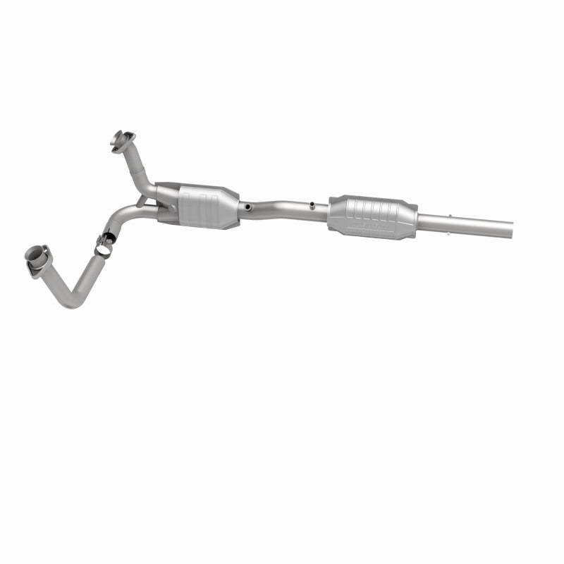 MagnaFlow 447251 carb direct-fit catalytic converter, side view of the turntable spin