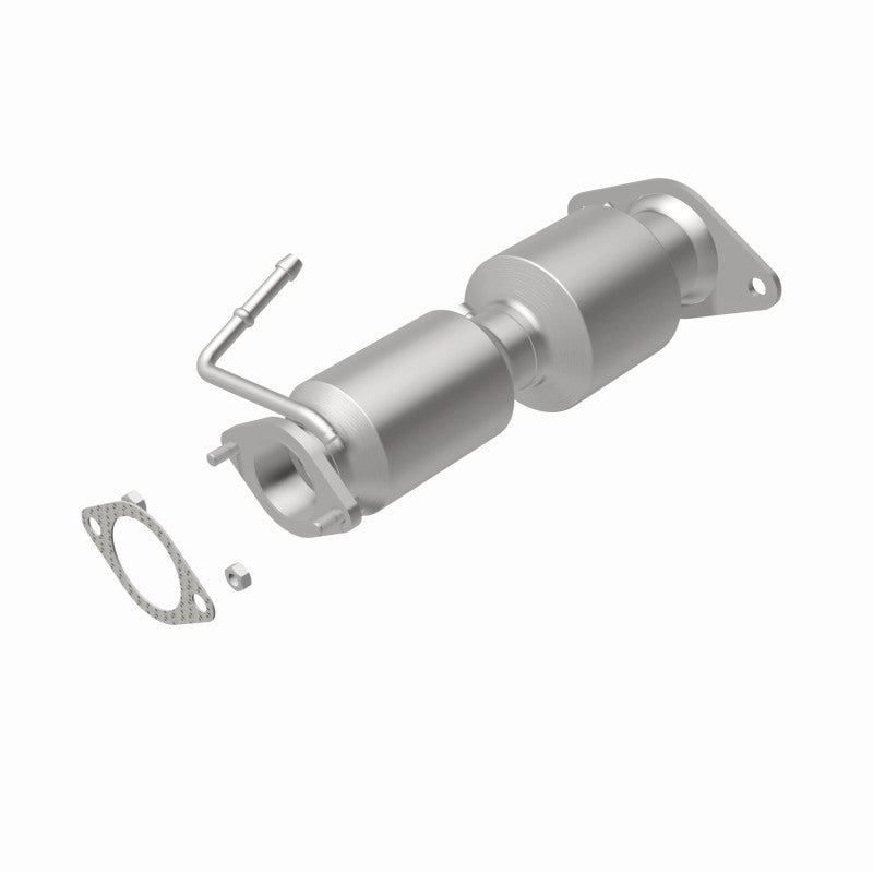 MagnaFlow 52855 oem grade direct-fit catalytic converter, rear view of the turntable spin