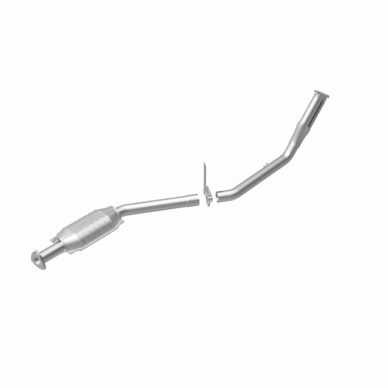 MagnaFlow 23551 epa direct-fit catalytic converter, rear view of the turntable spin