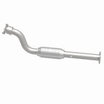 MagnaFlow 23521 hm grade direct-fit catalytic converter, side view of the turntable spin