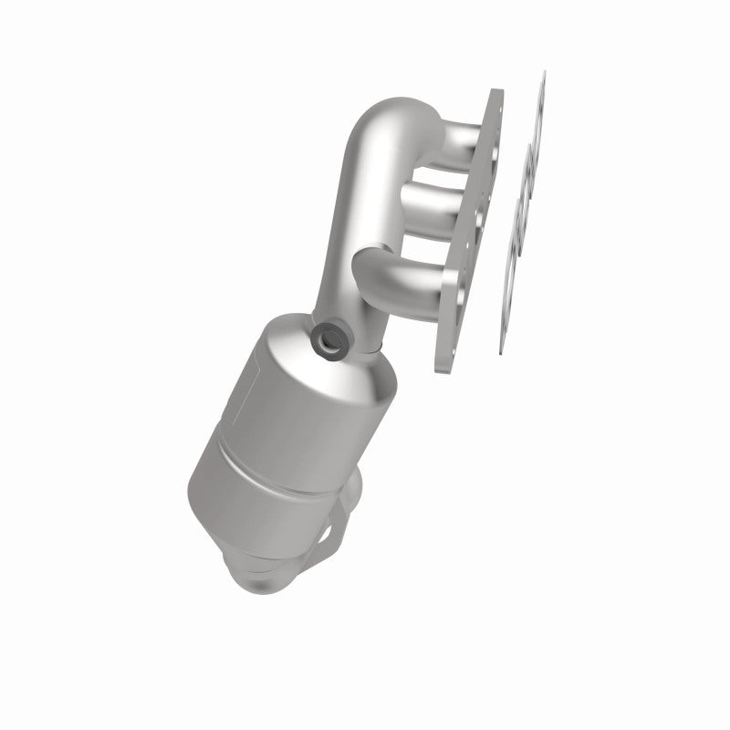 MagnaFlow 51370 oem grade manifold converter, side view of the turntable spin