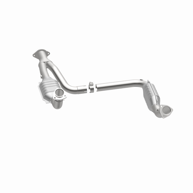 MagnaFlow 93603 hm grade direct-fit catalytic converter, opposite side view of the turntable spin