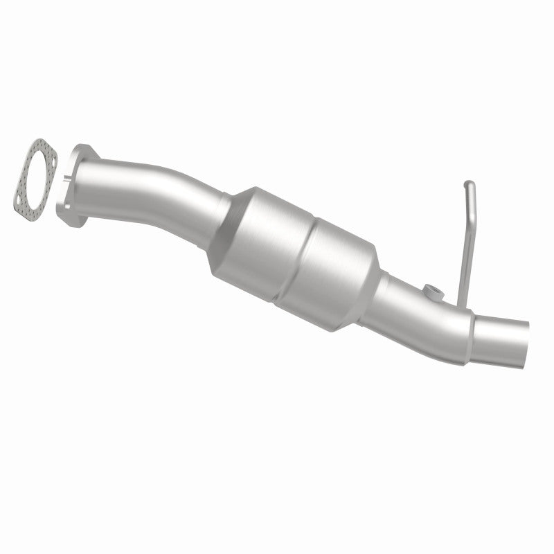 MagnaFlow 4551006 carb direct-fit catalytic converter, side view of the turntable spin