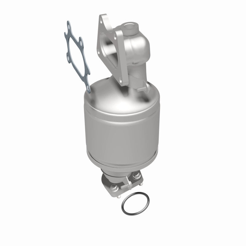 MagnaFlow 5531333 carb manifold converter, rear three-quarter view of the turntable spin