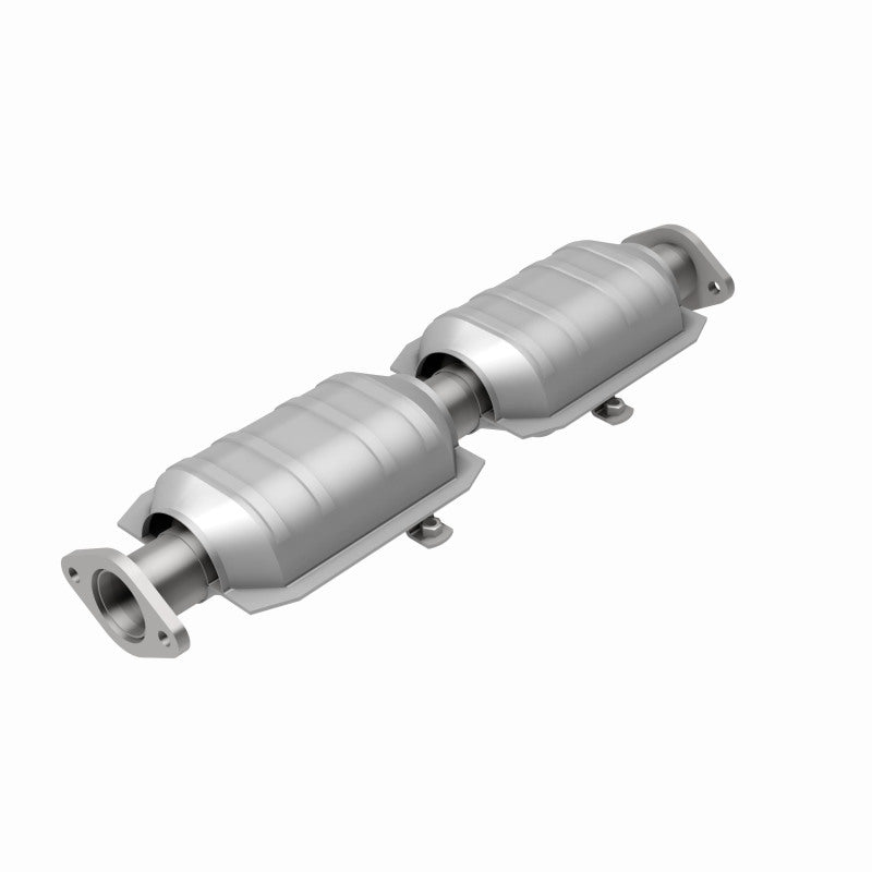 MagnaFlow 23250 epa direct-fit catalytic converter, rear view of the turntable spin