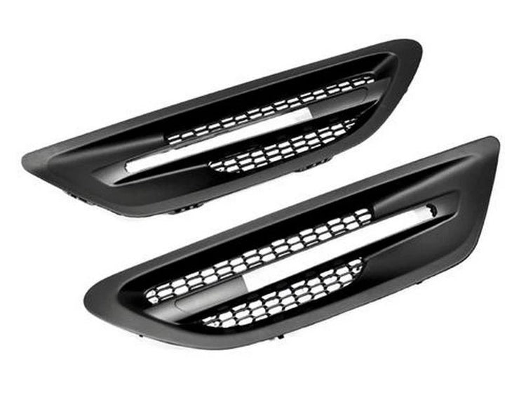 AutoTecknic Aero Stealth Black Fender Vents For BMW 550i - AutoTalent