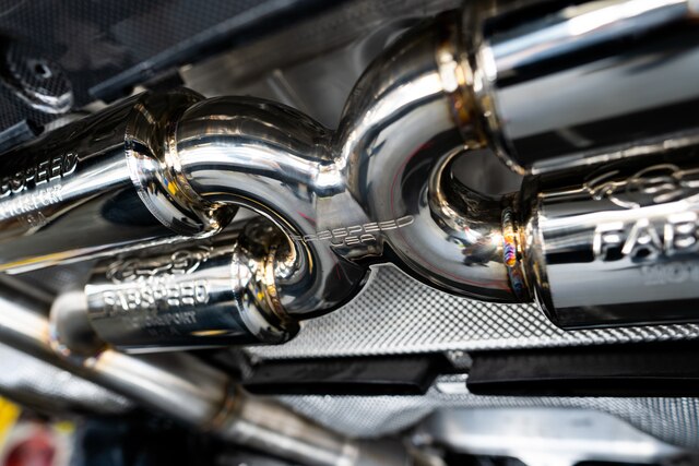 Fabspeed Valvetronic Exhaust System with Quad Style Tips for BMW F90 M5 2017-2021