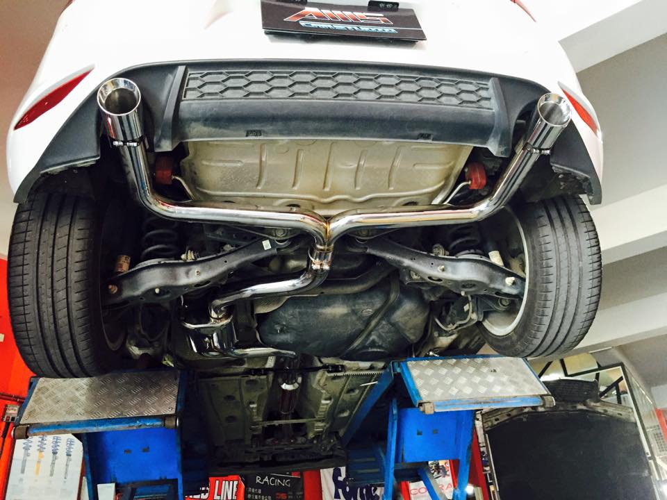 ARMYTRIX Stainless Steel Valvetronic Catback Exhaust System Dual Chrome Silver Tips For Volkswagen Golf | GTI MK7 2014-2021