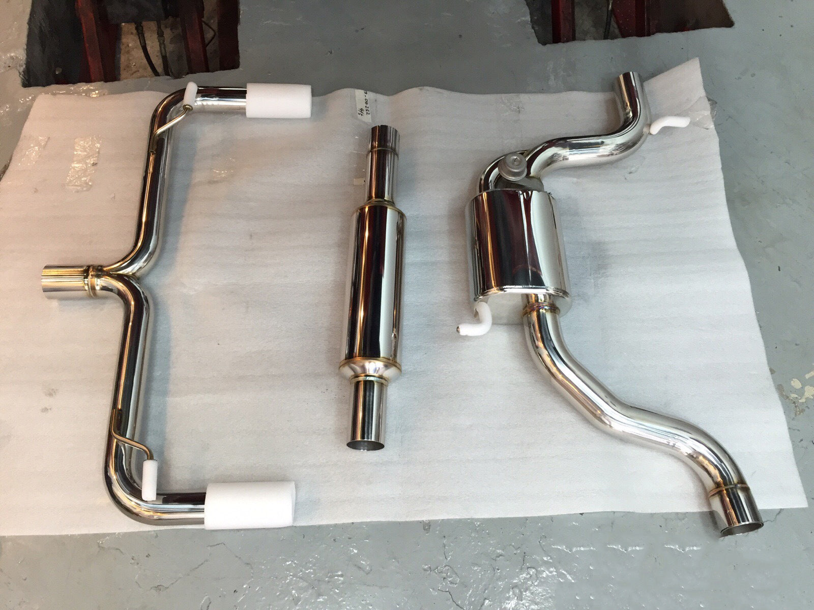 ARMYTRIX Stainless Steel Valvetronic Catback Exhaust System Dual Chrome Silver Tips For Volkswagen Golf | GTI MK7 2014-2021