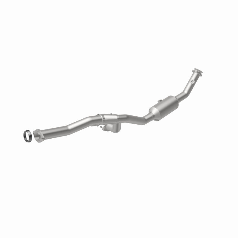 MagnaFlow 5561676 carb direct-fit catalytic converter, rear view of the turntable spin