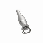 MagnaFlow 22931 hm grade direct-fit catalytic converter, opposite side view of the turntable spin
