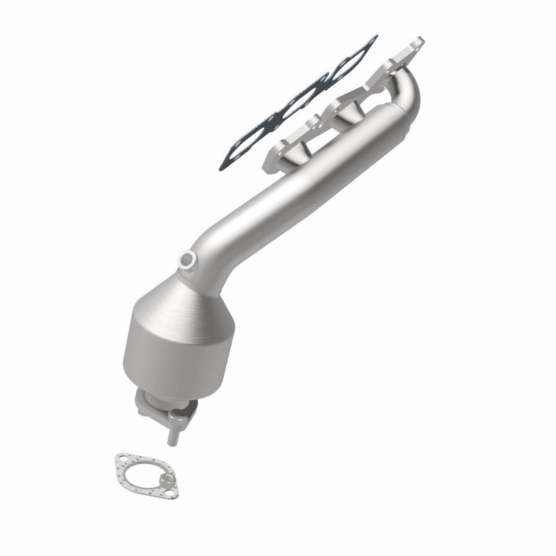 MagnaFlow 52309 oem grade manifold converter, rear view of the turntable spin