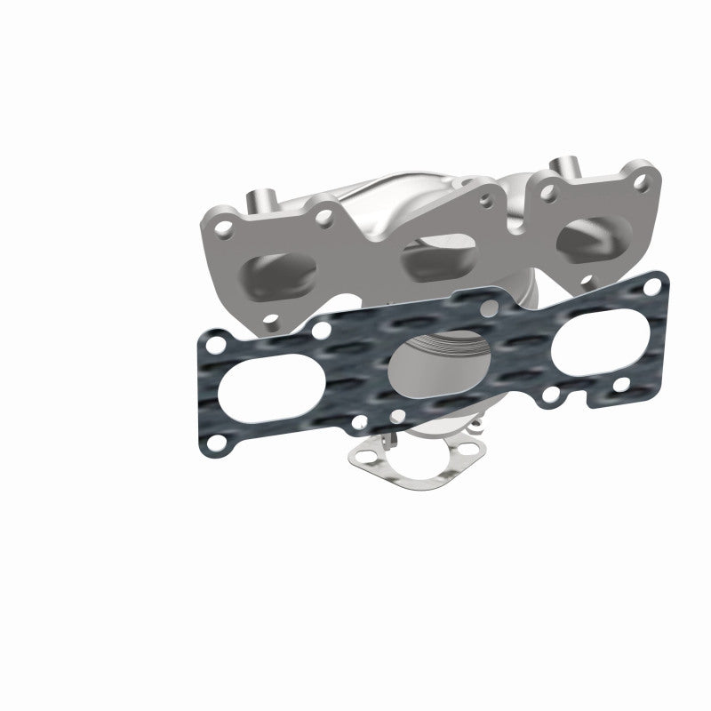 MagnaFlow 52781 oem grade manifold converter, opposite side view of the turntable spin