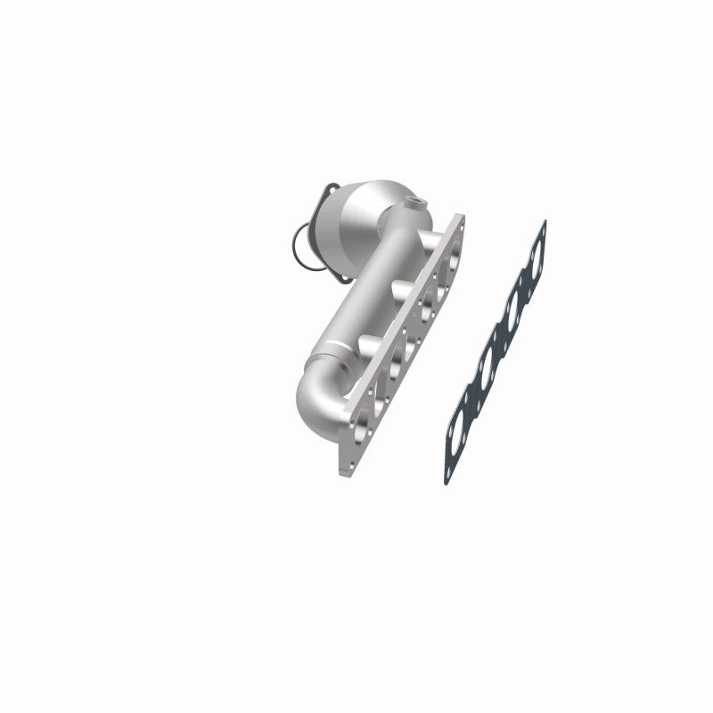 MagnaFlow 52425 oem grade manifold converter, opposite rear three-quarter view of the turntable spin