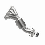 MagnaFlow 52441 oem grade manifold converter, side view of the turntable spin