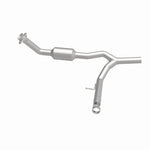 MagnaFlow 49695 oem grade direct-fit catalytic converter, side view of the turntable spin