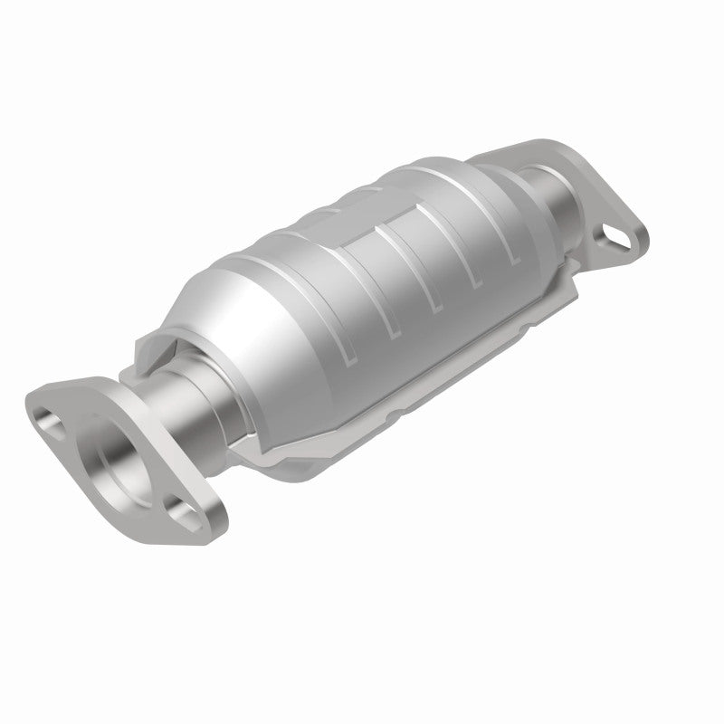 MagnaFlow 93297 hm grade direct-fit catalytic converter, rear view of the turntable spin