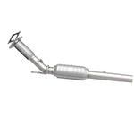 MagnaFlow 24333 hm grade direct-fit catalytic converter, side view of the turntable spin
