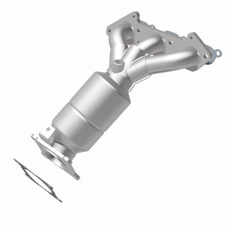 MagnaFlow 23213 hm grade manifold converter, rear view of the turntable spin