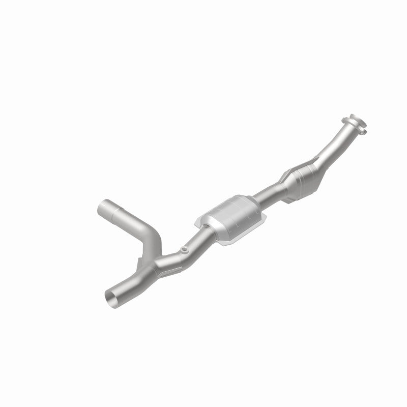 MagnaFlow 93322 hm grade direct-fit catalytic converter, rear view of the turntable spin