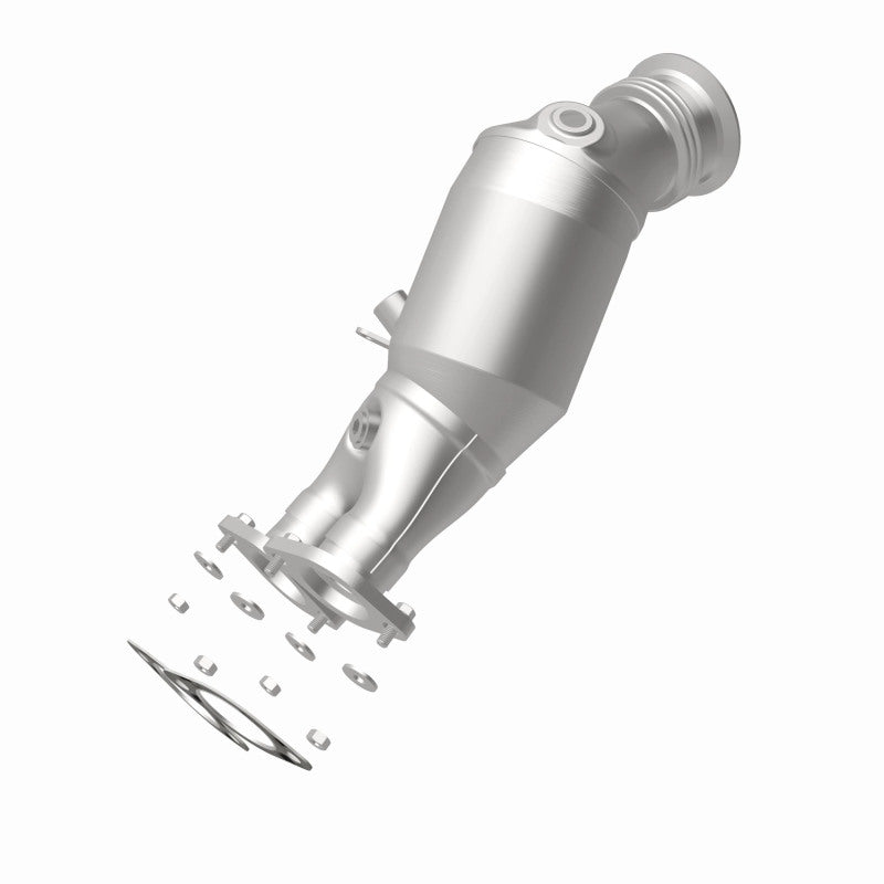 MagnaFlow 52244 oem grade direct-fit catalytic converter, rear view of the turntable spin