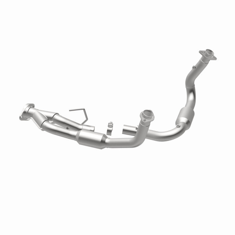 MagnaFlow 49686 oem grade direct-fit catalytic converter, opposite rear three-quarter view of the turntable spin