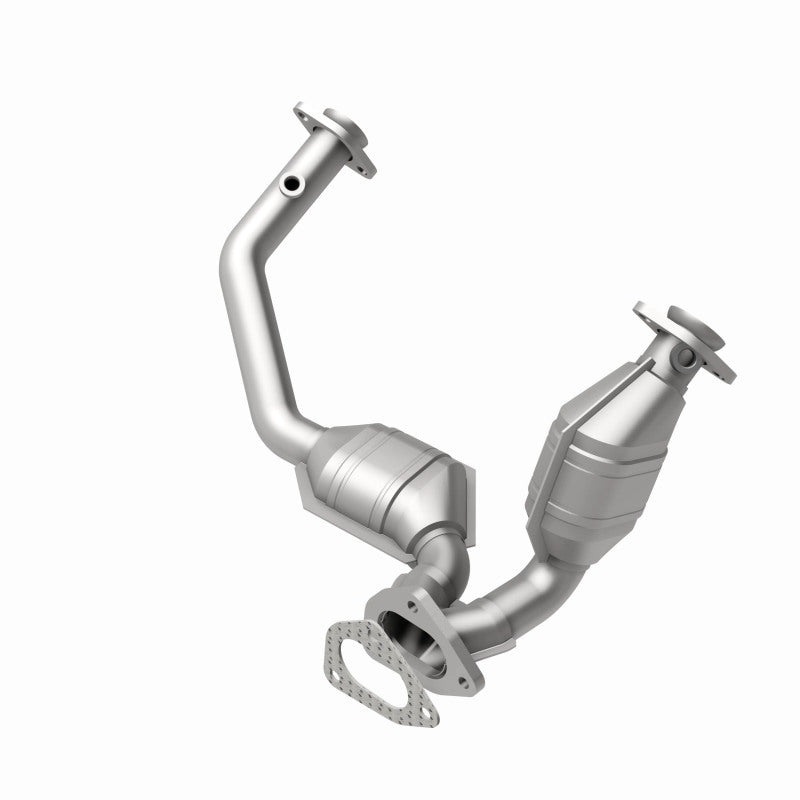 MagnaFlow 93110 hm grade direct-fit catalytic converter, rear view of the turntable spin