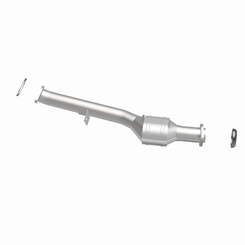 MagnaFlow 23147 hm grade direct-fit catalytic converter, side view of the turntable spin