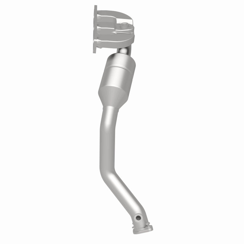 MagnaFlow 50430 hm grade manifold converter, rear three-quarter view of the turntable spin