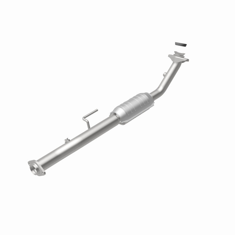 MagnaFlow 23389 hm grade direct-fit catalytic converter, rear view of the turntable spin