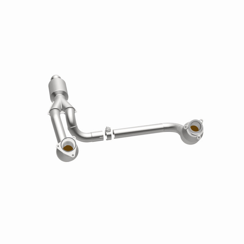 MagnaFlow 280424 oem grade direct-fit catalytic converter, opposite side view of the turntable spin
