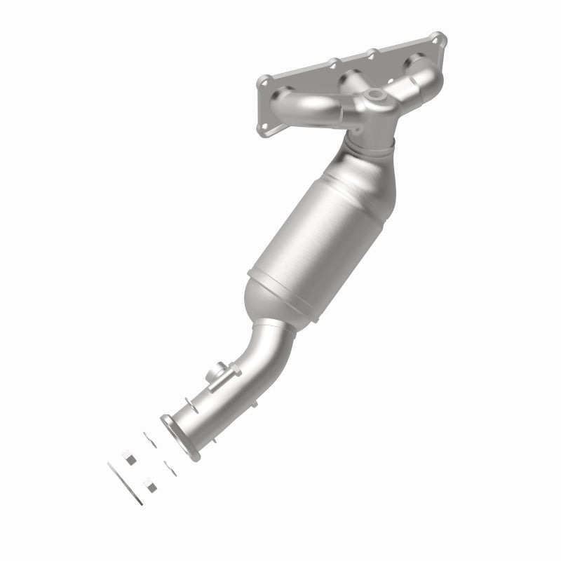 MagnaFlow 5531226 carb manifold converter, rear view of the turntable spin