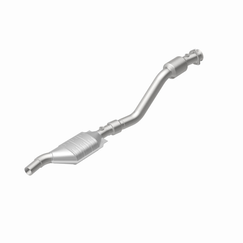 MagnaFlow 24122 hm grade direct-fit catalytic converter, rear view of the turntable spin