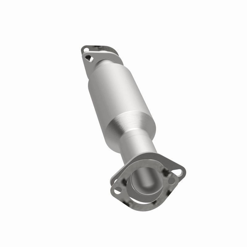 MagnaFlow 24627 hm grade direct-fit catalytic converter, opposite side view of the turntable spin
