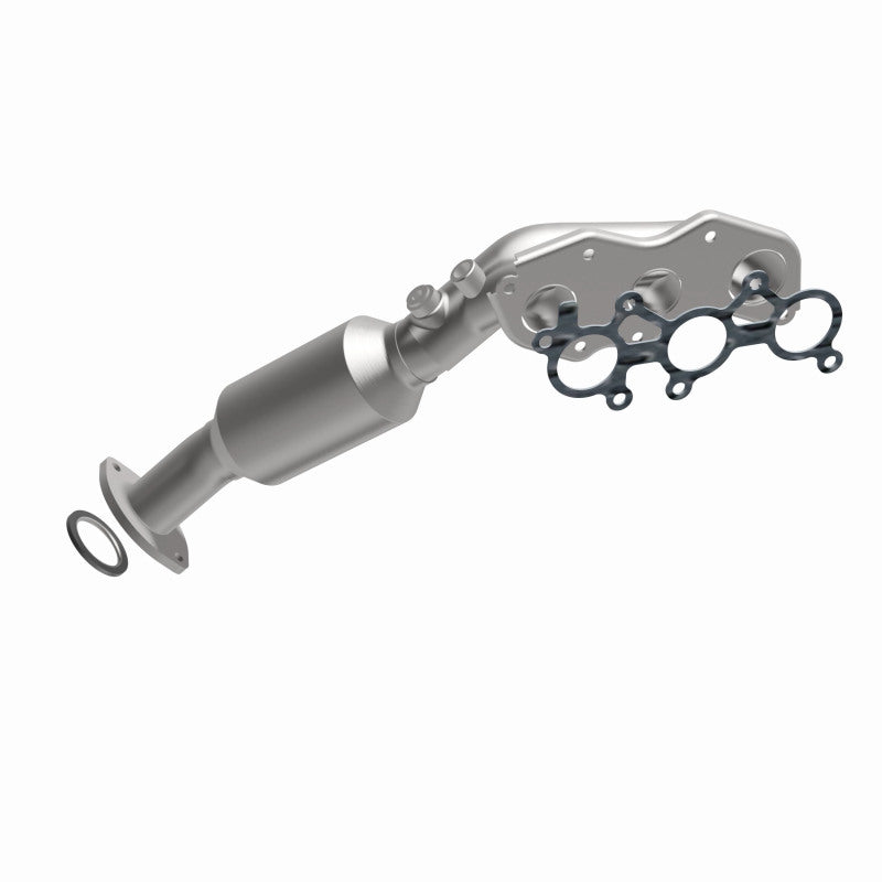MagnaFlow 5531284 carb manifold converter, opposite front three-quarter view of the turntable spin